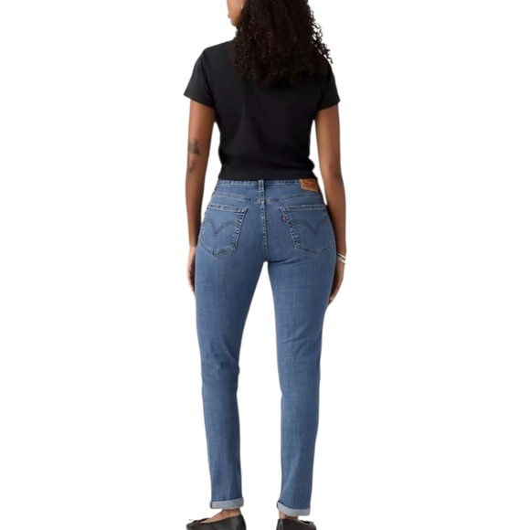 Levi's Boyfriend Mid Rise Women's Jeans  In Lapis Gem - Medium Wash - Picture 3 of 10